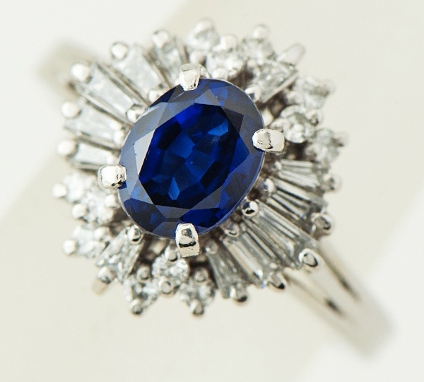 [写真]ブルーサファイア1.15ct ダイヤ計0.52ct プラチナ900 リング【買取相場】