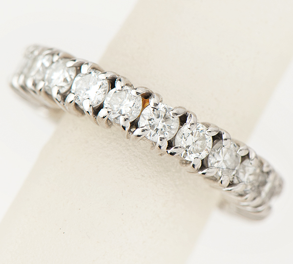 [写真]ダイヤモンド計1.94ct フルエタニティリング プラチナ900【買取相場】