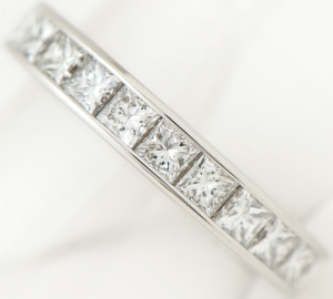 [写真]ミキモト ハーフエタニティ ダイヤモンド計0.80ct リング プラチナ【買取相場】