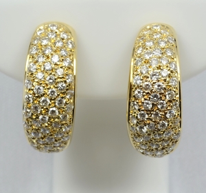 [写真]パヴェダイヤモンド計1.50ct 18金 イヤリング【買取相場】
