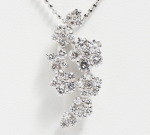 [写真]ダイヤモンド計1.41ct 18金ホワイトゴールド ネックレス【買取相場】