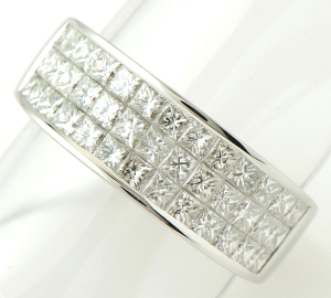 [写真]ダイヤモンド計2.00ct 18金ホワイトゴールド リング【買取相場】