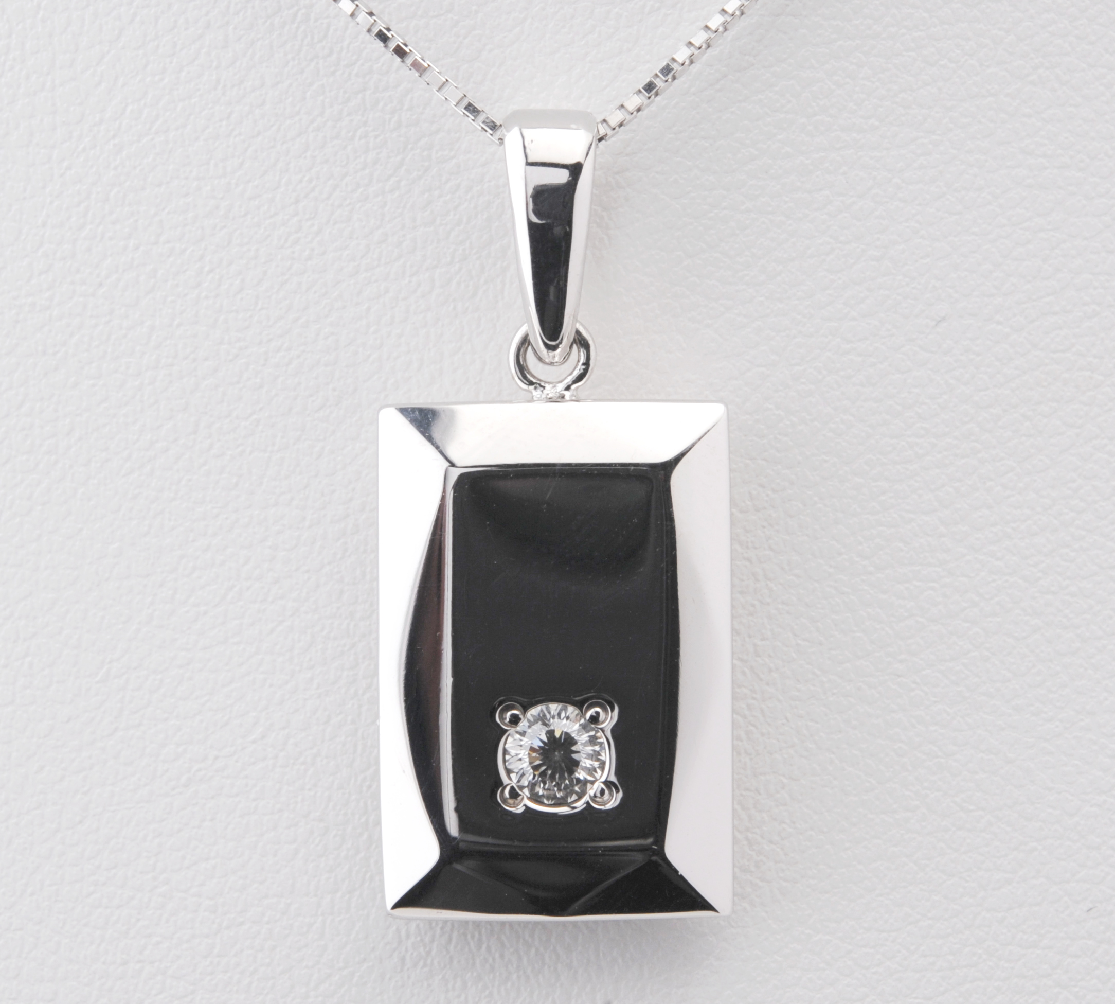 [写真]ダイヤモンド0.217ct K18WG ネックレス【買取相場】