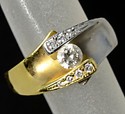 [写真]ダイヤモンド0.265ct メレダイヤモンド0.08ct 18金/プラチナ900 リング【買取相場】
