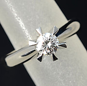 [写真]ダイヤモンド0.348ct プラチナ900 リング【買取相場】
